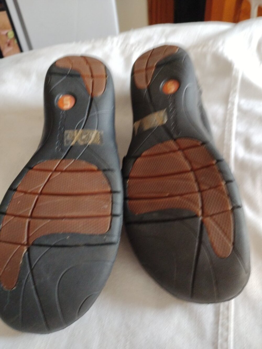 Structured by Clarks Black Mary Jane Loafers Sz. 8.5 - Picture 3 of 6